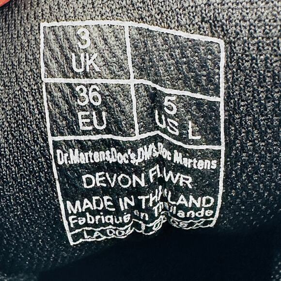 Dr. Martens Women's Devon Flower Buckle Black Leather Platform Boots Size 5 - Picture 11 of 11